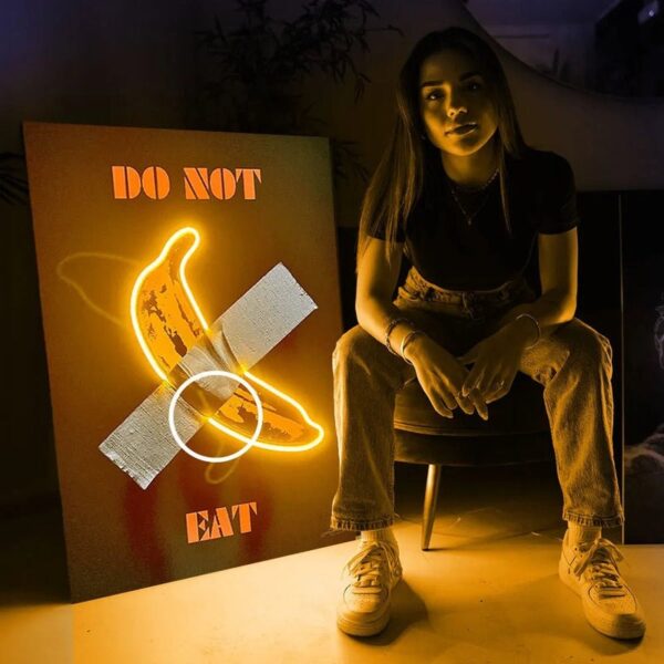 Don't Eat This Banana UV Neon Sign - Image 2
